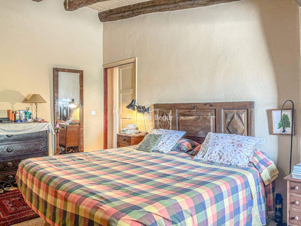 3 soveværelse Byhus til salg i Begur med garage - € 745.000 (Ref: 9194141)