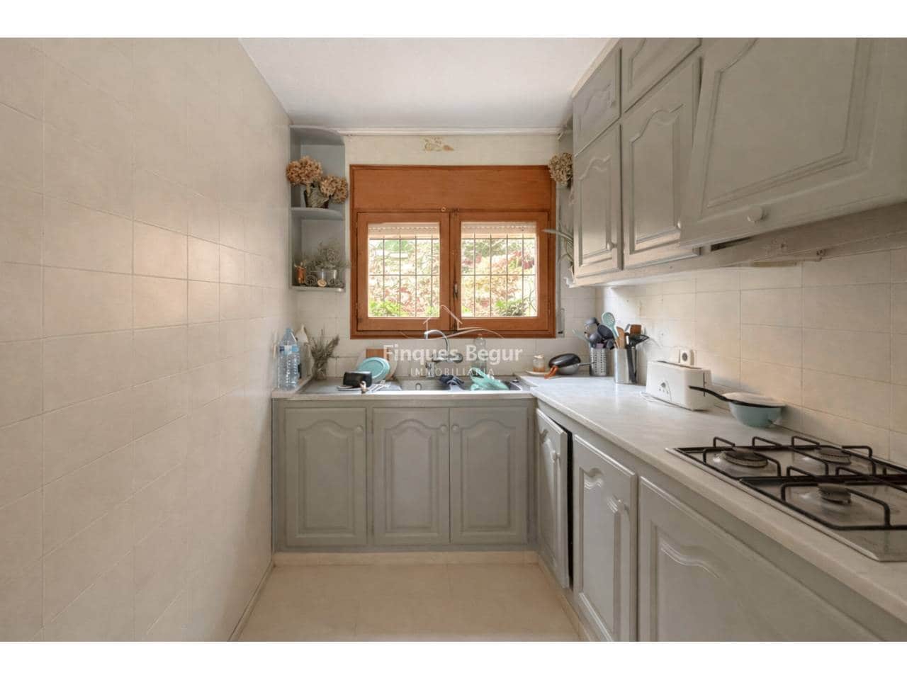 4 makuuhuone Huvila myytävänä paikassa Begur mukana uima-altaan 
autotalli - 545 000 € (Ref: 9194145)