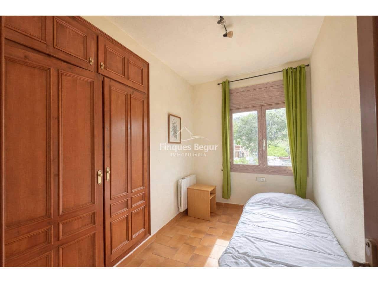 4 makuuhuone Huvila myytävänä paikassa Begur mukana uima-altaan 
autotalli - 545 000 € (Ref: 9194145)