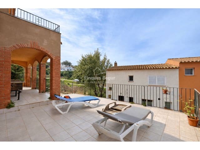 4 Zimmer Villa zu verkaufen in Begur mit Pool Garage - 545.000 € (Ref: 9194145)