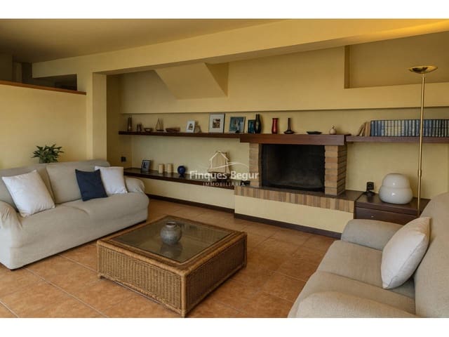 4 bedroom Villa for sale in Begur with garage - € 1,090,000 (Ref: 9194146)
