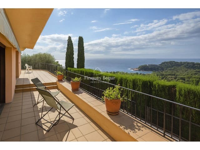 4 bedroom Villa for sale in Begur with garage - € 1,090,000 (Ref: 9194146)