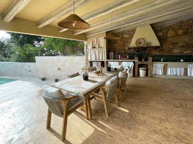 4 soverom Villa til salgs i Begur med svømmebasseng garasje - € 850 000 (Ref: 9194150)