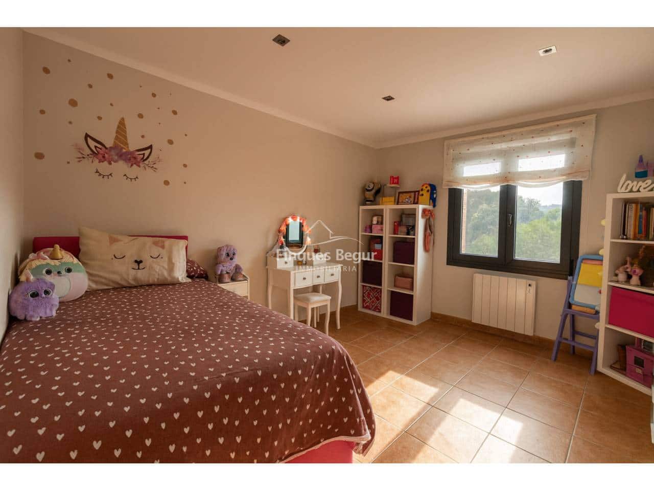 4 soverom Villa til salgs i Begur med svømmebasseng garasje - € 850 000 (Ref: 9194150)