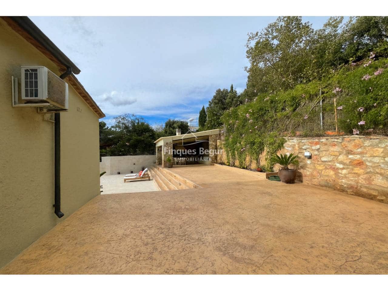 4 soverom Villa til salgs i Begur med svømmebasseng garasje - € 850 000 (Ref: 9194150)