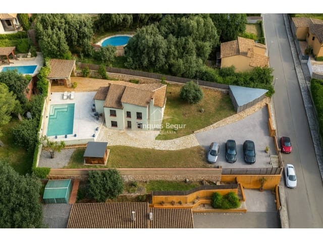 4 soverom Villa til salgs i Begur med svømmebasseng garasje - € 850 000 (Ref: 9194150)