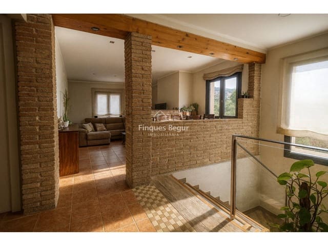 4 soverom Villa til salgs i Begur med svømmebasseng garasje - € 850 000 (Ref: 9194150)