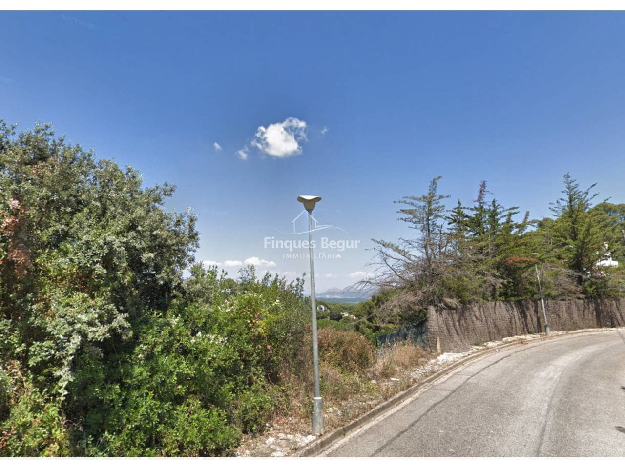 Ubebygd land til salgs i Begur - € 150 000 (Ref: 9194157)