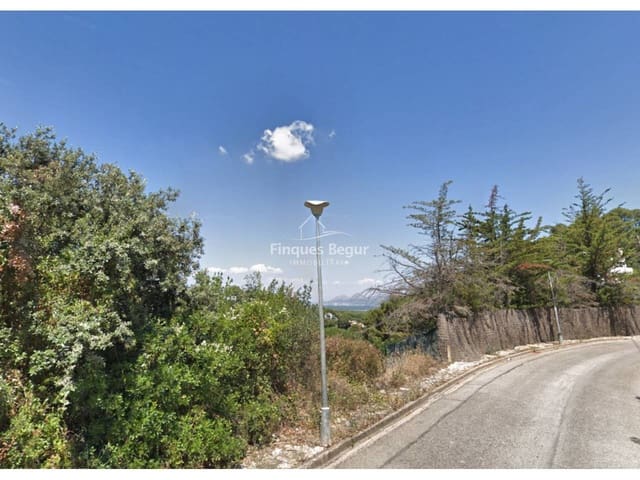 Grunde uden byggetilladelser til salg i Begur - € 150.000 (Ref: 9194157)