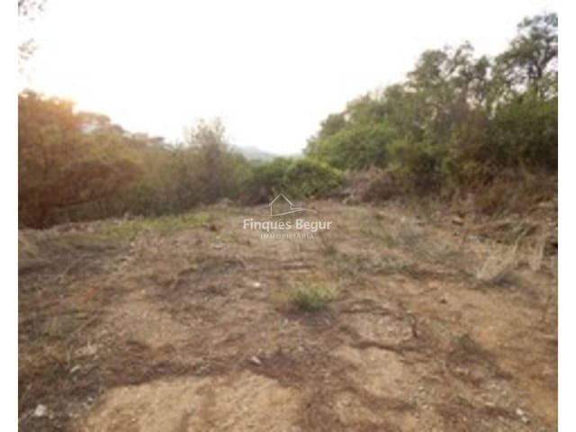 Grunde uden byggetilladelser til salg i Begur - € 275.000 (Ref: 9194164)