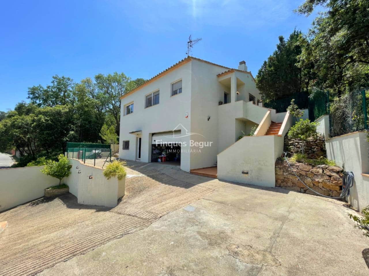 5 bedroom Villa for sale in Begur with pool garage - € 875,000 (Ref: 9194165)