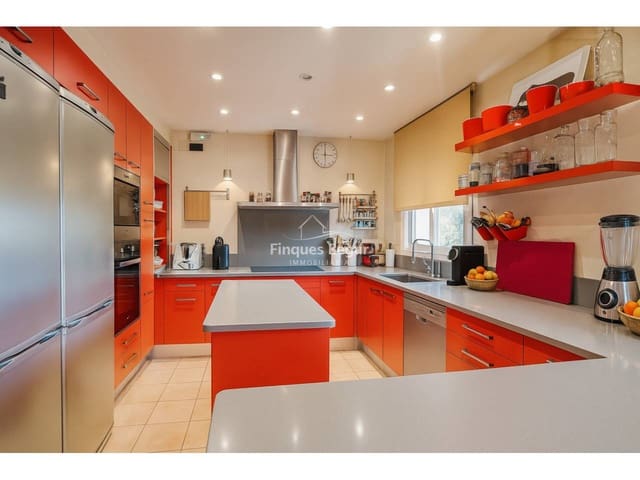 5 bedroom Villa for sale in Begur with pool garage - € 875,000 (Ref: 9194165)