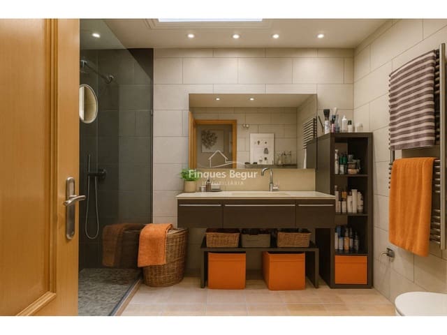 5 bedroom Villa for sale in Begur with pool garage - € 875,000 (Ref: 9194165)