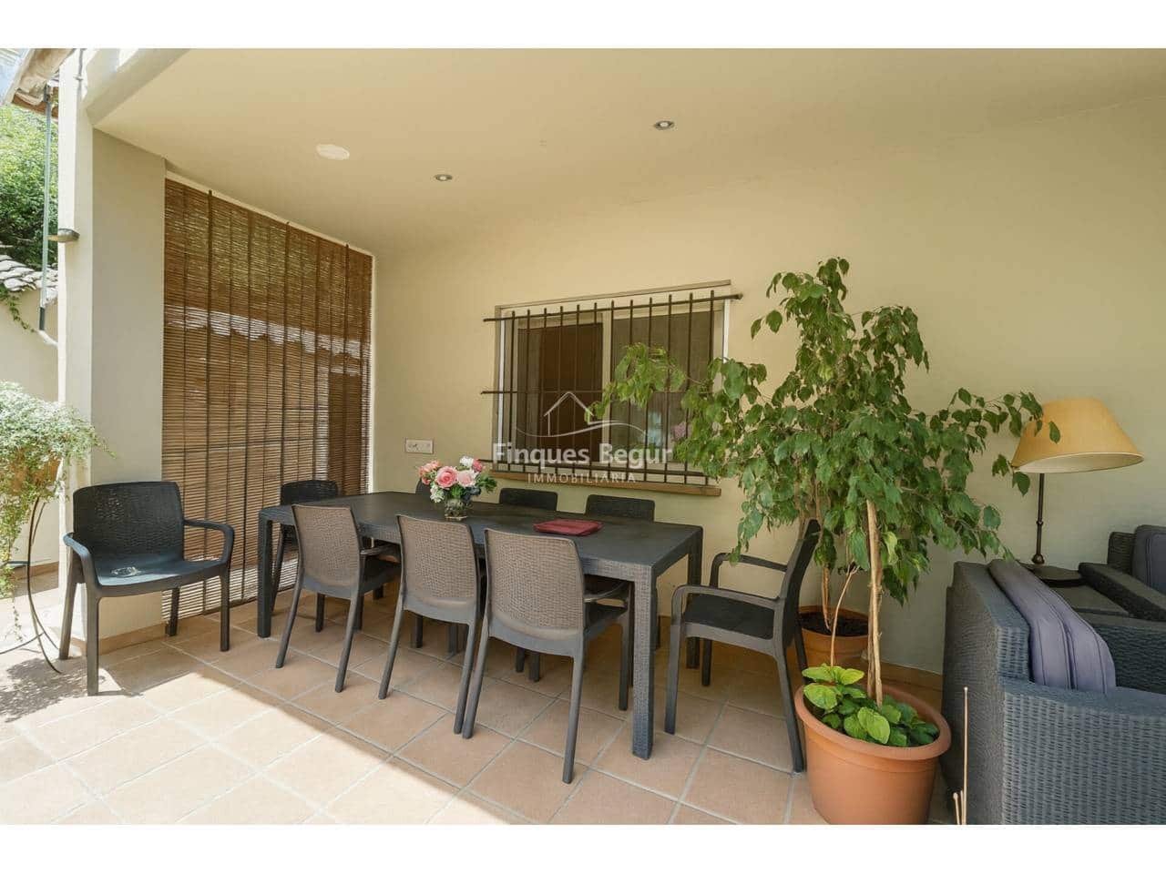 5 bedroom Villa for sale in Begur with pool garage - € 875,000 (Ref: 9194165)