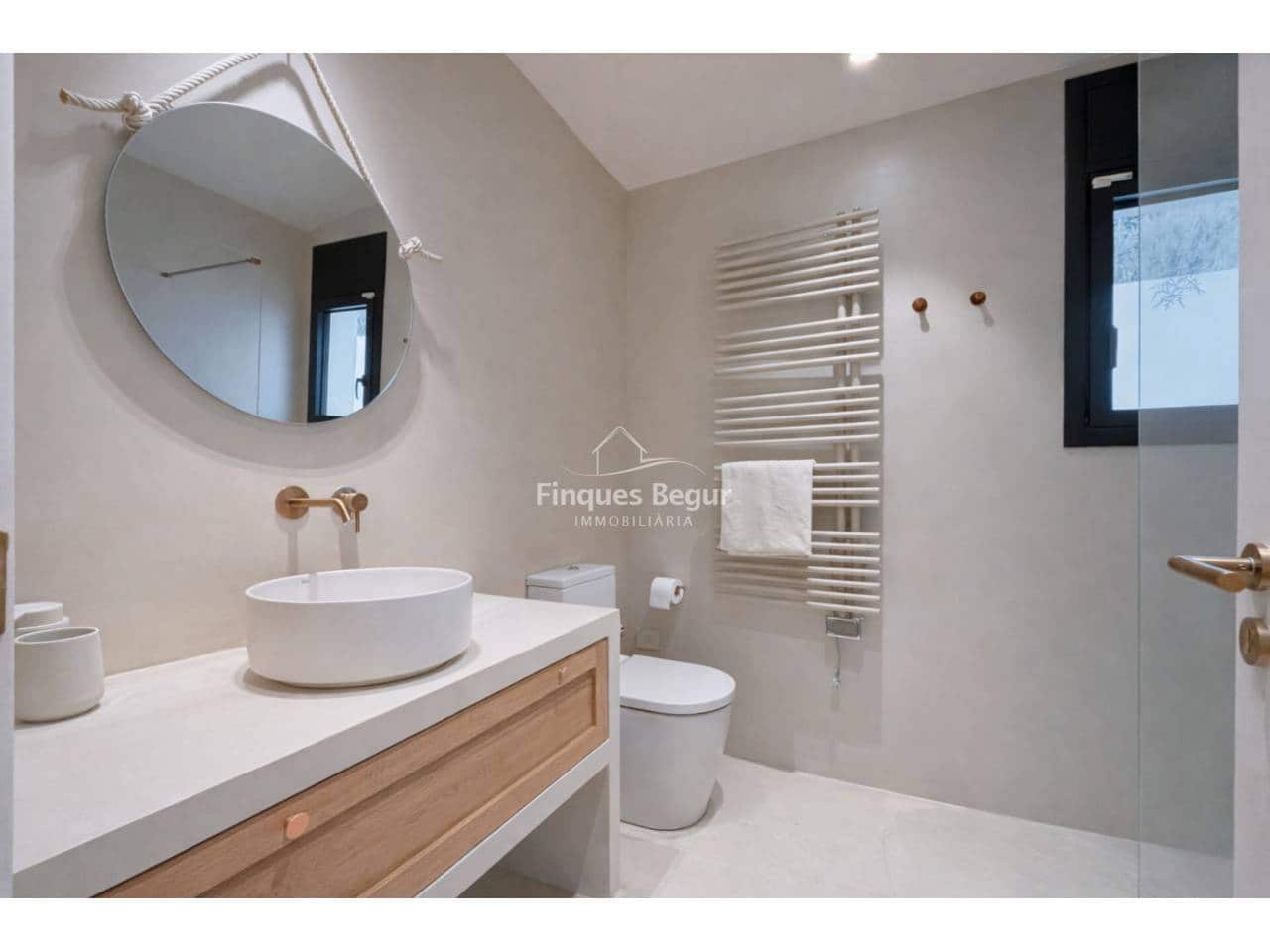 Chalet de 4 habitaciones en Begur en venta con piscina garaje - 1.350.000 € (Ref: 9194168)