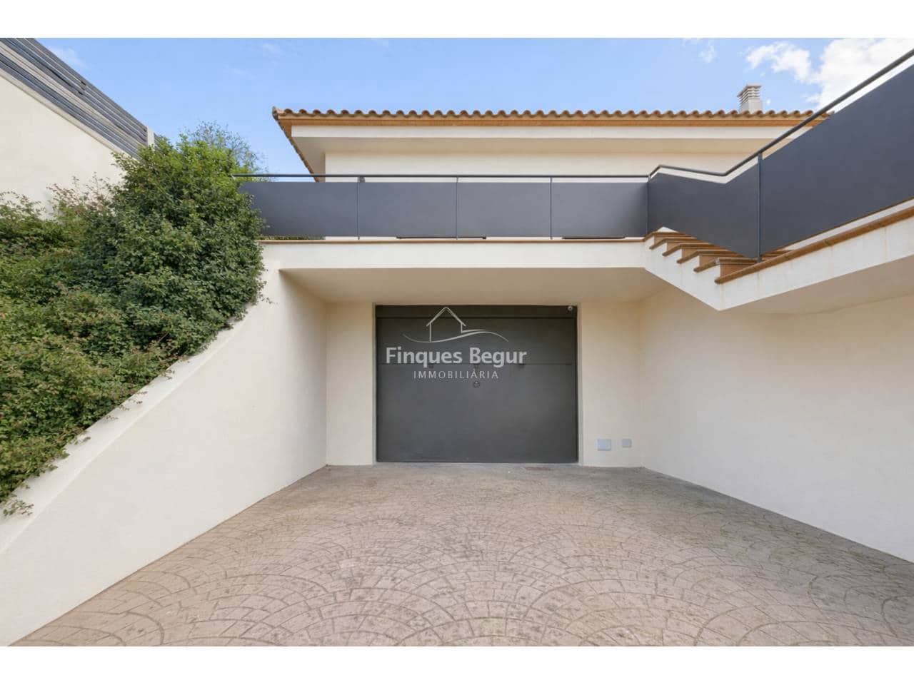 Chalet de 4 habitaciones en Begur en venta con piscina garaje - 1.350.000 € (Ref: 9194168)