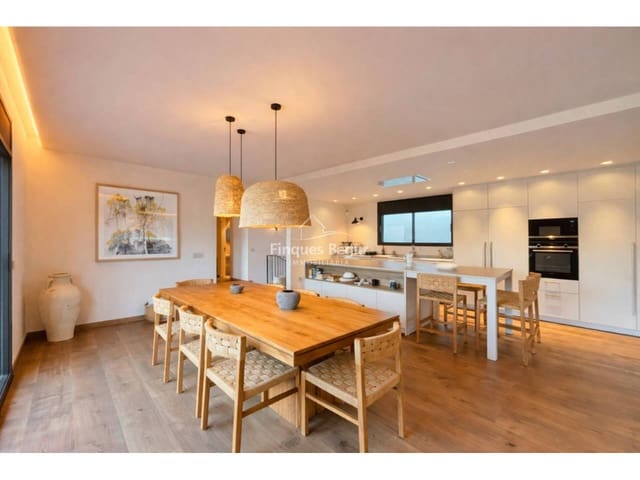 Chalet de 4 habitaciones en Begur en venta con piscina garaje - 1.350.000 € (Ref: 9194168)