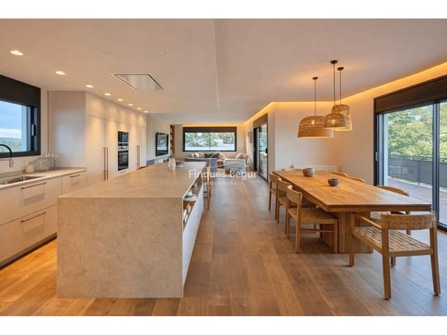 Chalet de 4 habitaciones en Begur en venta con piscina garaje - 1.350.000 € (Ref: 9194168)