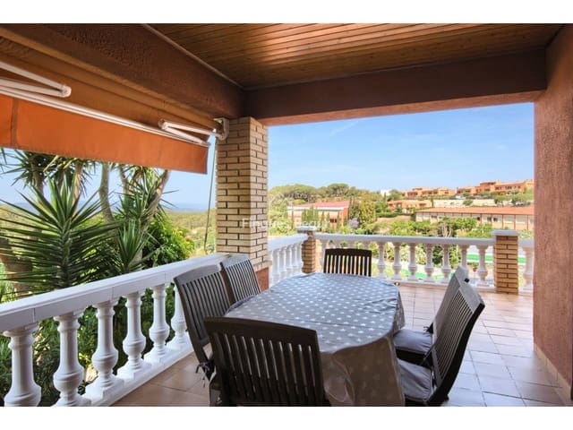 Chalet de 4 habitaciones en Begur en venta con piscina garaje - 820.000 € (Ref: 9194170)