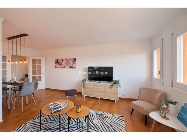 3 bedroom Apartment for sale in Begur with garage - € 395,000 (Ref: 9195129)