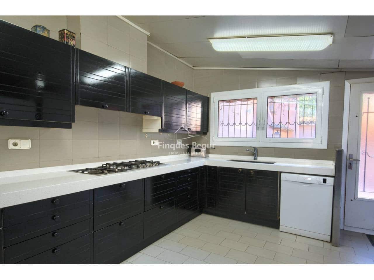 6 sypialnia Willa na sprzedaż w Begur z basenem garażem - 3 850 000 € (Ref: 9195131)