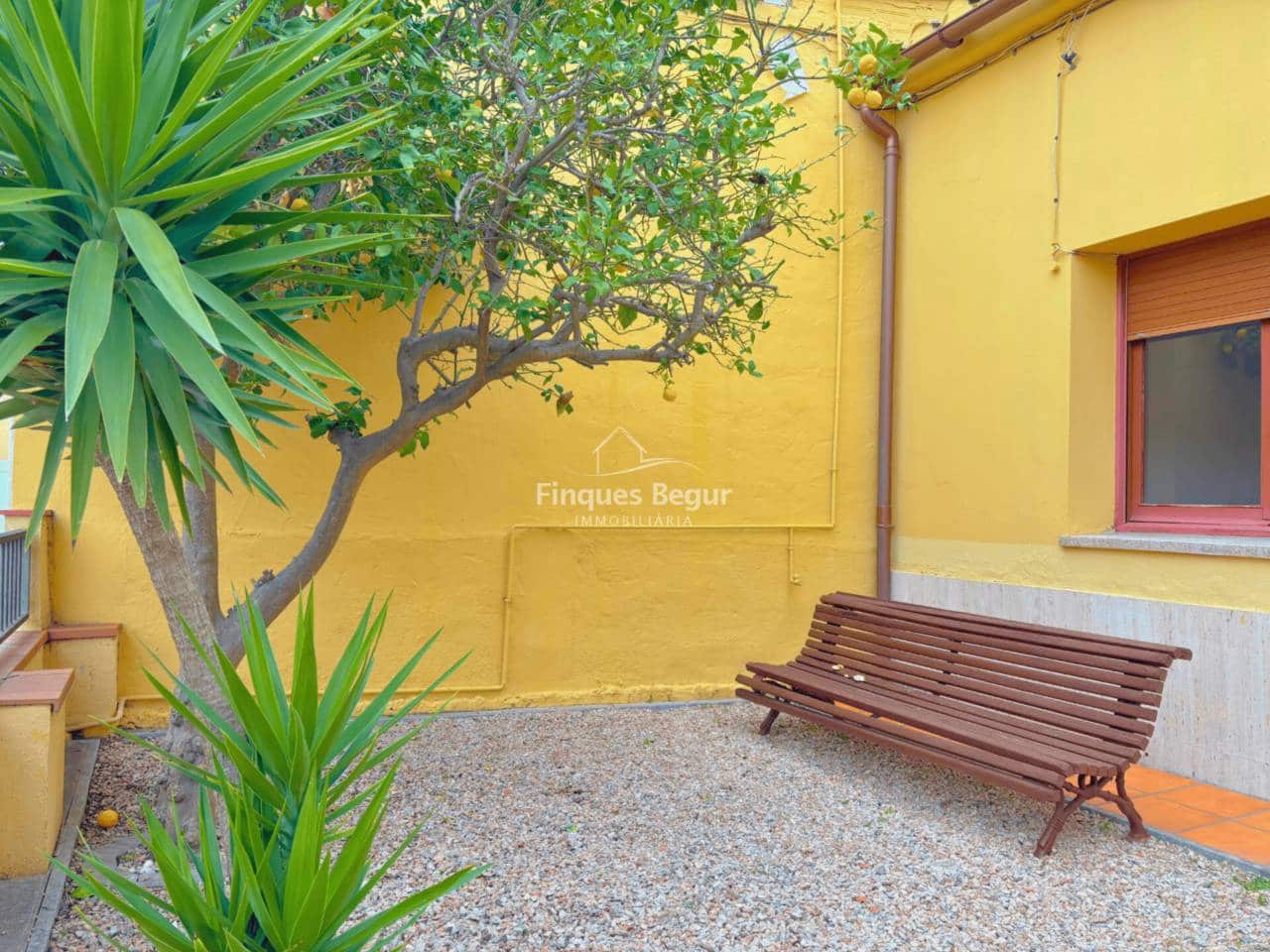 6 soveværelse Byhus til salg i Palafrugell - € 312.000 (Ref: 9195133)