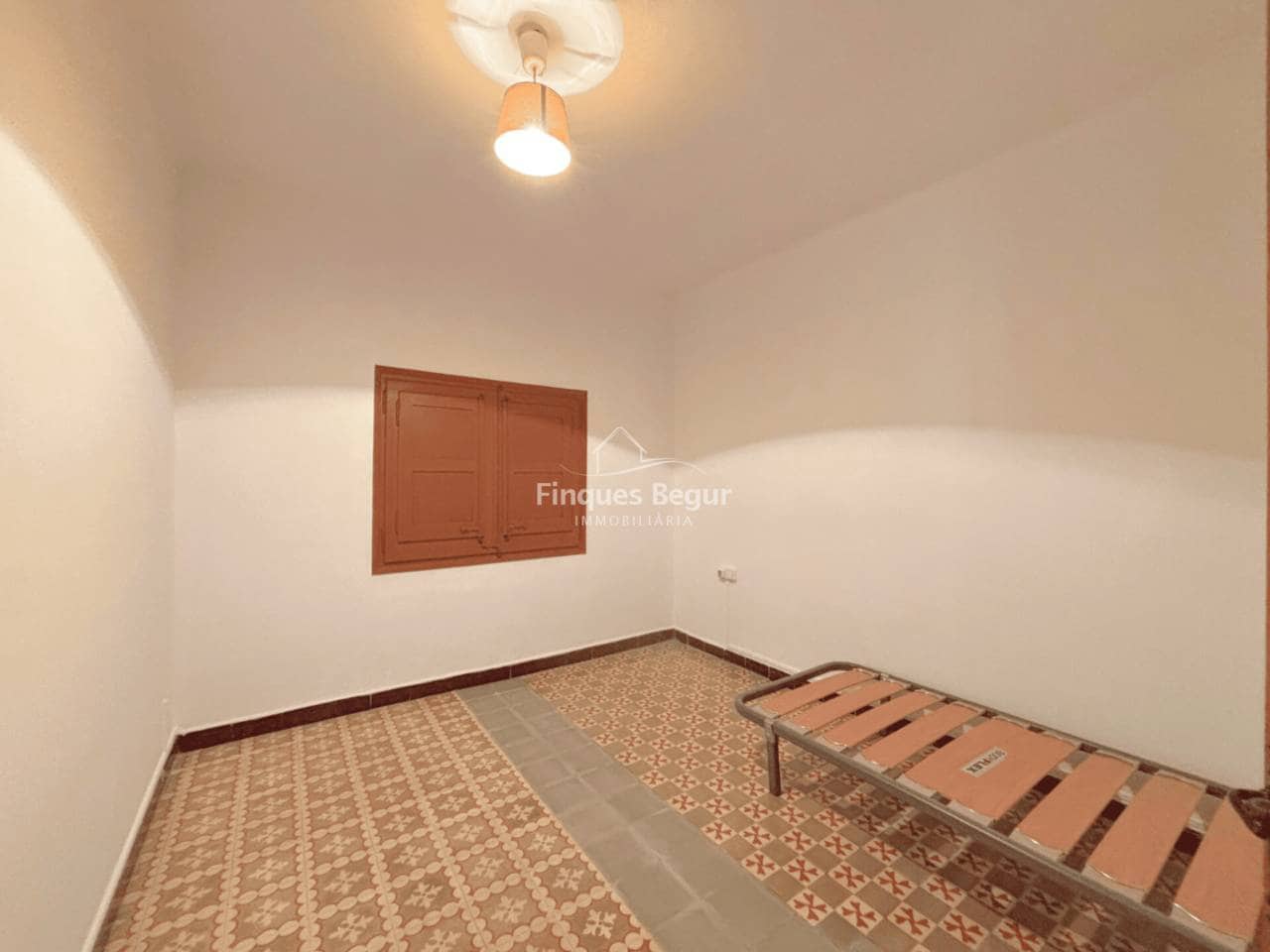 6 soveværelse Byhus til salg i Palafrugell - € 312.000 (Ref: 9195133)