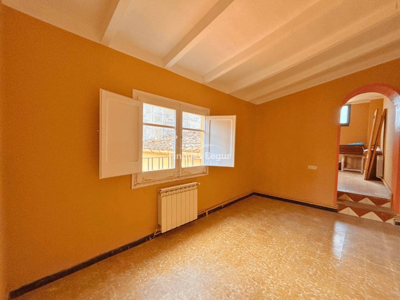 6 soveværelse Byhus til salg i Palafrugell - € 312.000 (Ref: 9195133)