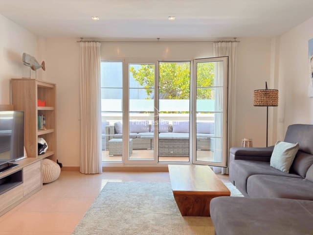 4 bedroom Townhouse for sale in Palafrugell with garage - € 500,000 (Ref: 9195134)