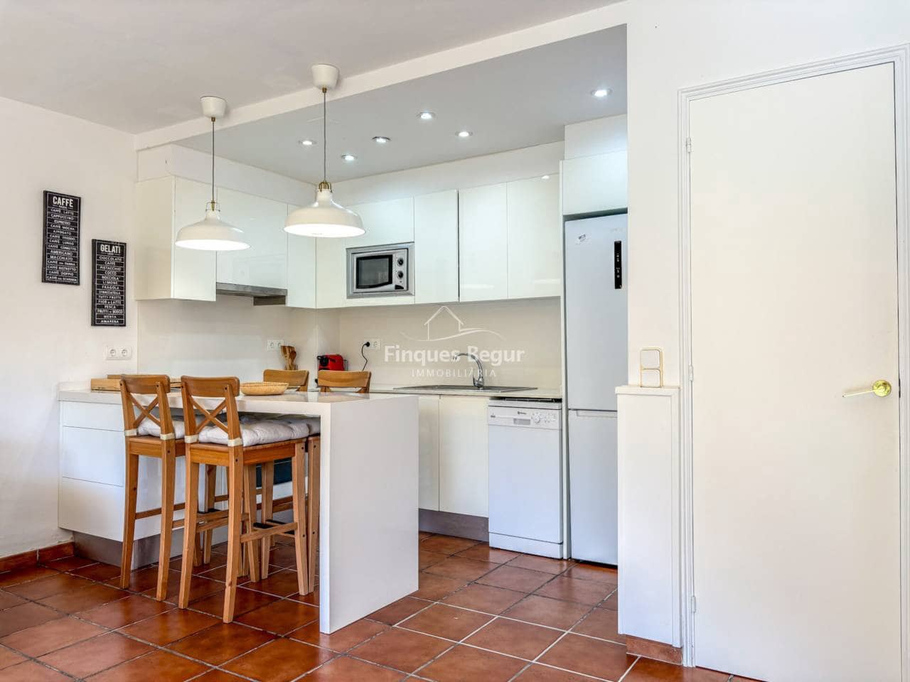 2 makuuhuone Huoneisto myytävänä paikassa Begur mukana 
autotalli - 400 000 € (Ref: 9197380)