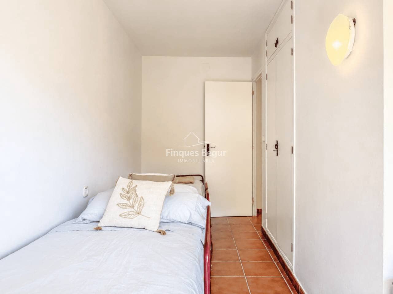 2 bedroom Apartment for sale in Begur with garage - € 480,000 (Ref: 9197380)