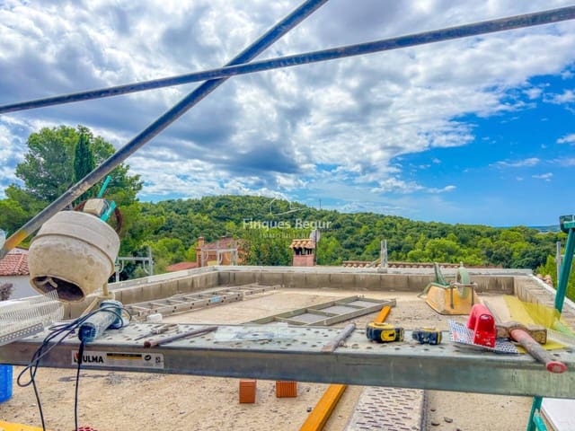 3 Zimmer Villa zu verkaufen in Begur mit Pool - 700.000 € (Ref: 9200198)