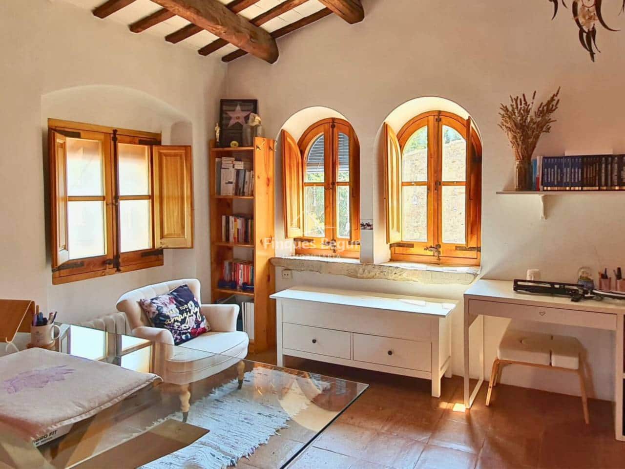 4 bedroom Villa for sale in Palafrugell with pool garage - € 950,000 (Ref: 9242590)