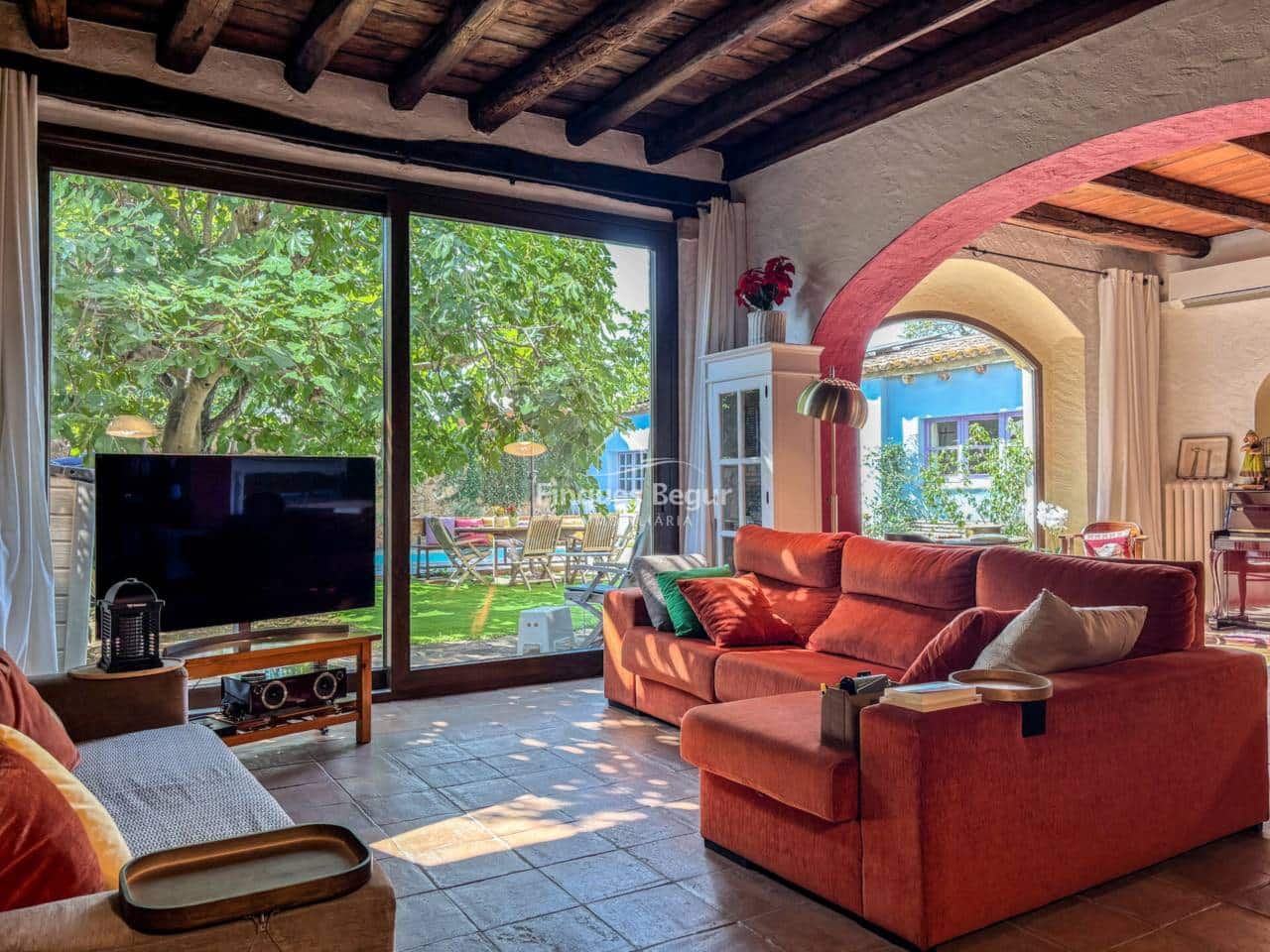 4 slaapkamer Villa te koop in Palafrugell met zwembad garage - € 950.000 (Ref: 9242590)