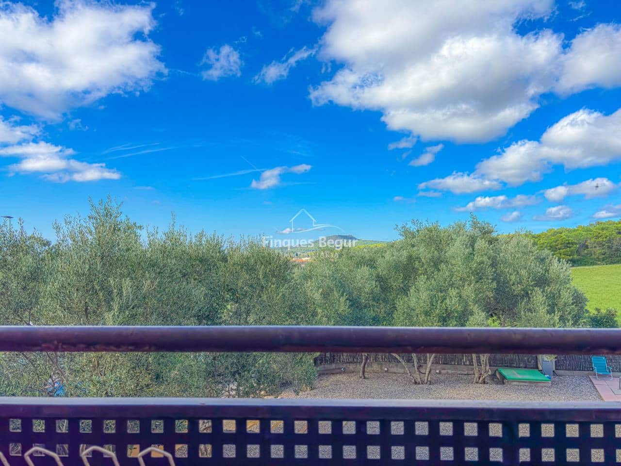 3 Zimmer Apartment zu verkaufen in Begur mit Pool Garage - 215.000 € (Ref: 9247917)