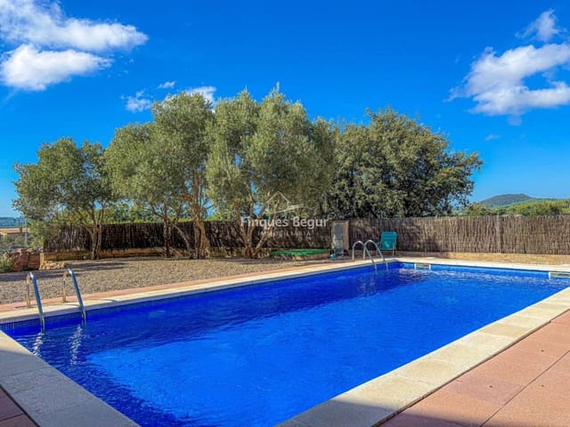 3 Zimmer Apartment zu verkaufen in Begur mit Pool Garage - 215.000 € (Ref: 9247917)