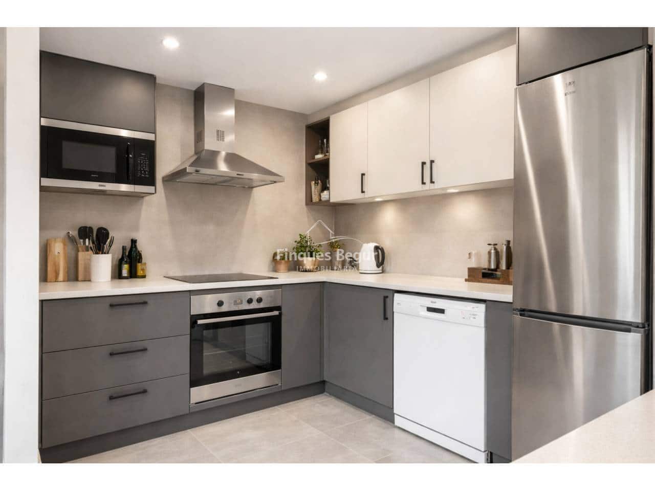 3 bedroom Apartment for sale in Begur with pool garage - € 215,000 (Ref: 9247917)