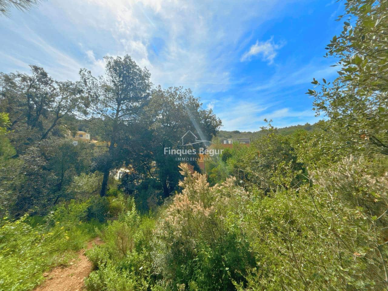 Ubebygd land til salgs i Begur - € 115 000 (Ref: 9280943)