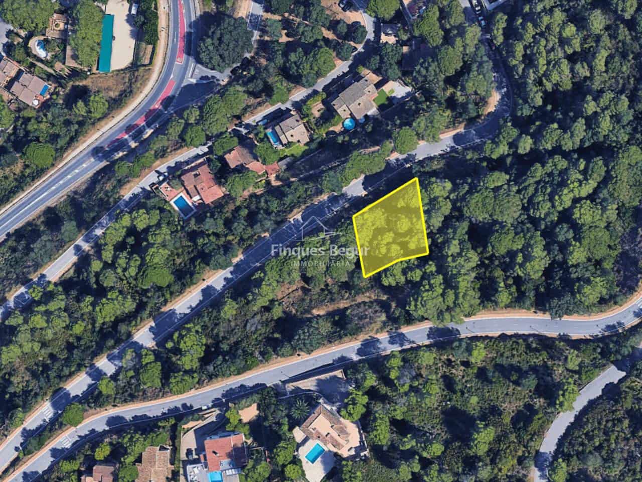 Ubebygd land til salgs i Begur - € 195 000 (Ref: 9312340)