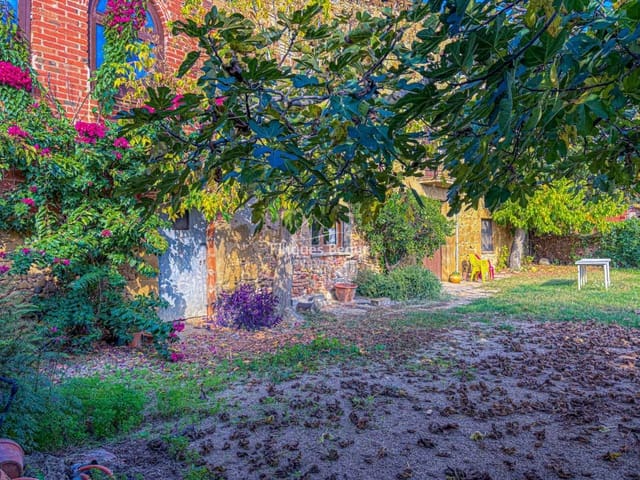 4 soverom Finca/Herregård til salgs i Corçà med garasje - € 1 500 000 (Ref: 9321483)