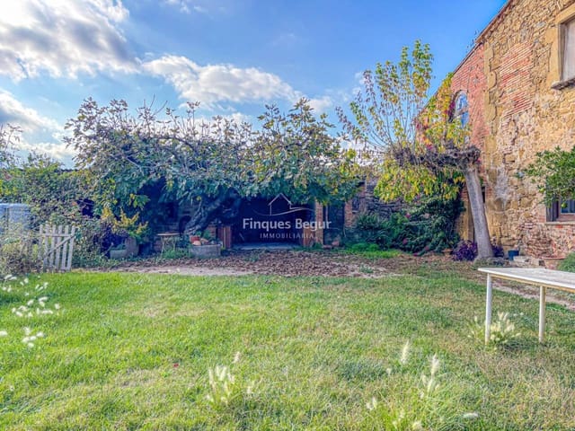 4 soverom Finca/Herregård til salgs i Corçà med garasje - € 1 500 000 (Ref: 9321483)