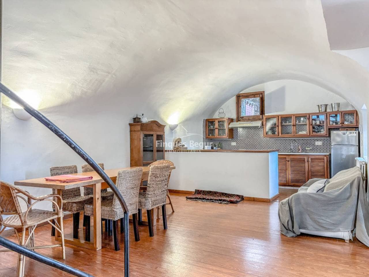 2 soverom Finca/Herregård til salgs i Mont-ras med garasje - € 745 000 (Ref: 9337317)