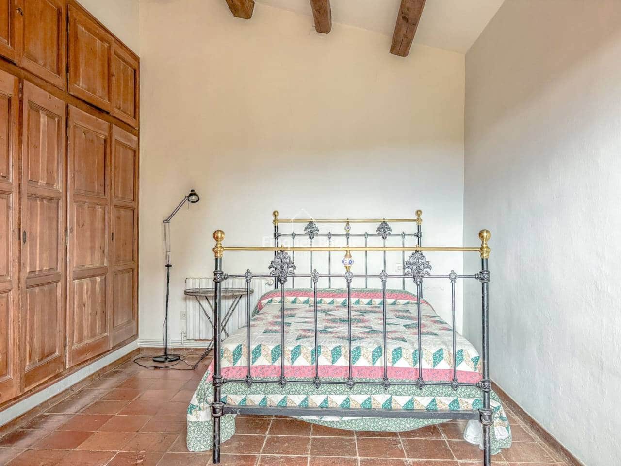 2 soverom Finca/Herregård til salgs i Mont-ras med garasje - € 745 000 (Ref: 9337317)