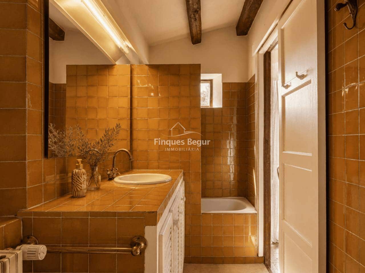 2 Zimmer Finca/Landgut zu verkaufen in Mont-ras mit Garage - 745.000 € (Ref: 9337317)