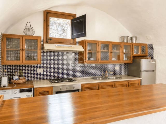 2 sypialnia Finka/Dom wiejski na sprzedaż w Mont-ras z garażem - 745 000 € (Ref: 9337317)