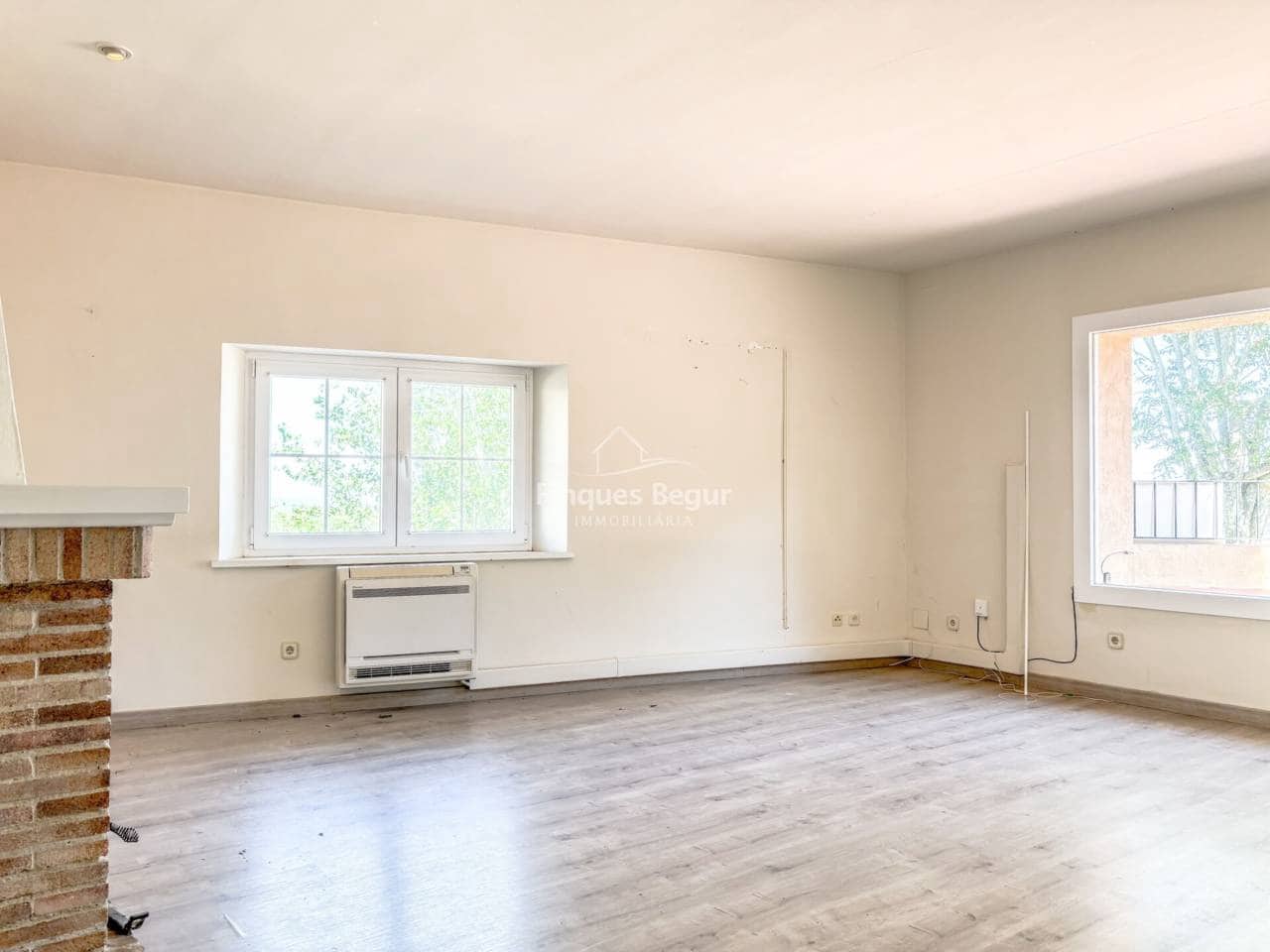 5 bedroom Villa for sale in Begur with garage - € 1,000,000 (Ref: 9379537)