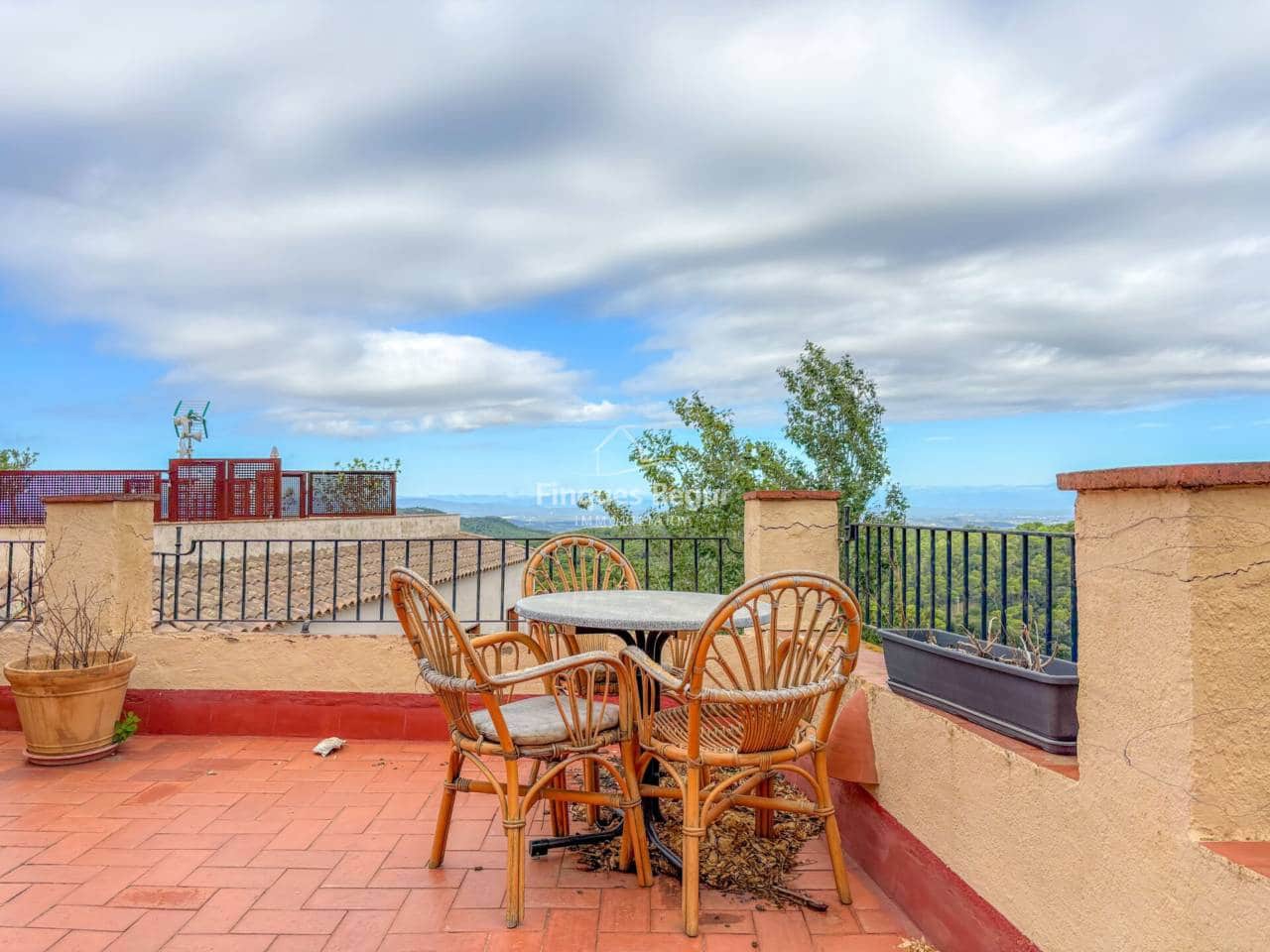 5 bedroom Villa for sale in Begur with garage - € 1,000,000 (Ref: 9379537)