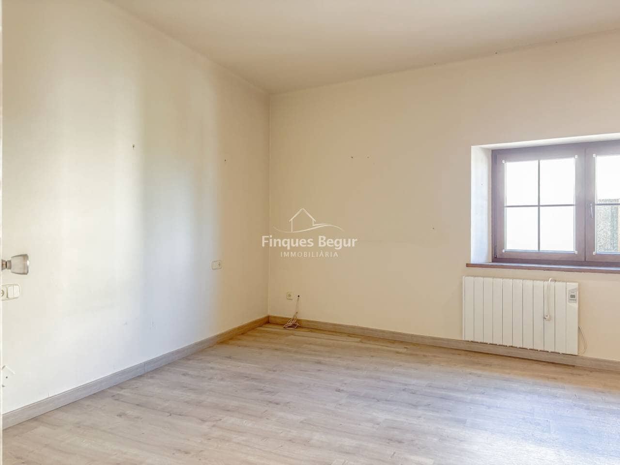 5 bedroom Villa for sale in Begur with garage - € 1,000,000 (Ref: 9379537)