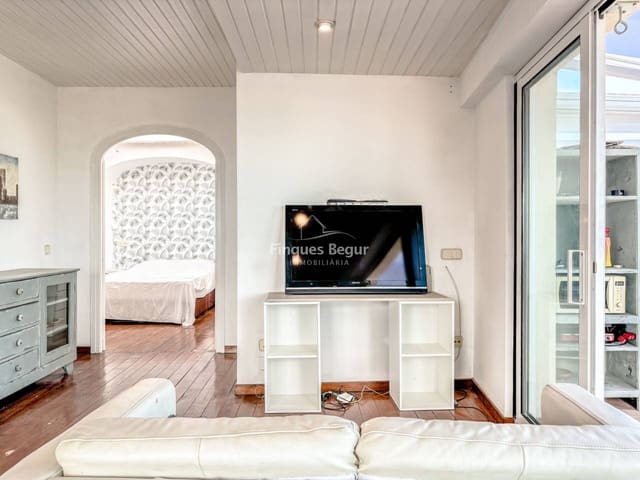 5 bedroom Villa for sale in Begur with garage - € 1,000,000 (Ref: 9379537)