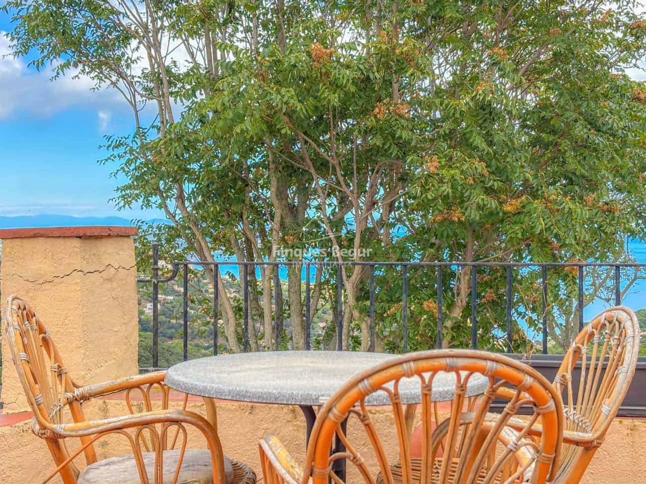 5 bedroom Villa for sale in Begur with garage - € 1,000,000 (Ref: 9379537)